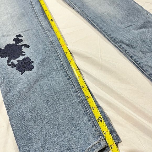 Simply Vera Vera Wang Light Blue Denim Jeans - Picture 8 of 8